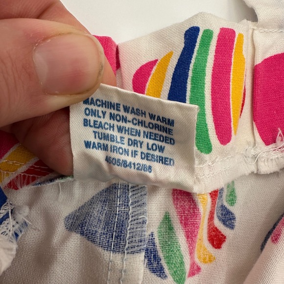 Vintage Petite Princess Girls Suspender Shorts White Heart Fish Rainbow Size 6X - Picture 8 of 8